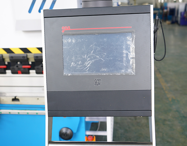 Máquina de flexión CNC de precisión para placa de metal con ESA630